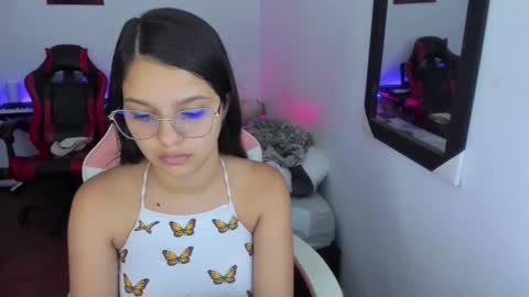  MIA AND PAUL online show from 01/09/26, 11:06