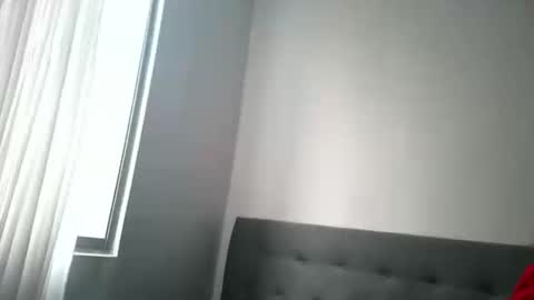 Snapshot of roosmery_ chatting on 04/24/26, 01:24 roosmery_ online show from 04/24/26, 01:24