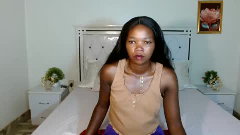 Snapshot of rorennah chatting on 05/07/26, 06:57 Rorenah online show from 05/07/26, 06:57