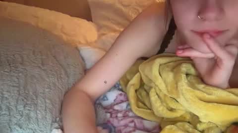 Rose online show from 03/18/26, 03:09