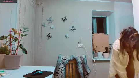 rosa843850 online show from 01/16/25, 04:39