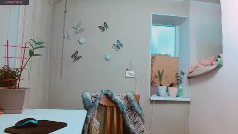 rosa843850 online show from 02/04/25, 03:15