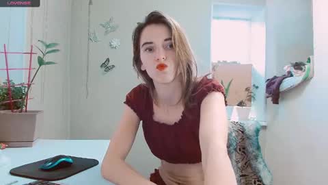 rosa843850 online show from 02/07/25, 02:15