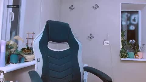 rosa843850 online show from 02/01/26, 05:44