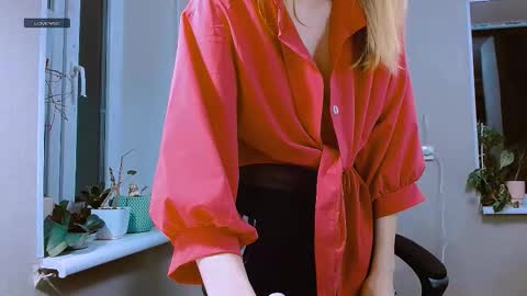 rosa843850 online show from 03/15/26, 05:52