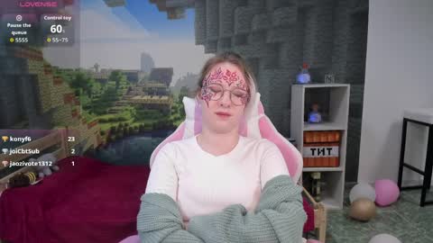 Call me Rosa online show from 04/07/26, 08:42