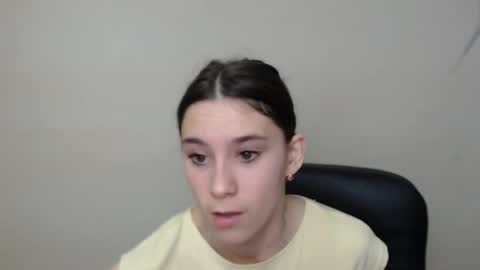 Rose online show from 09/26/25, 07:01