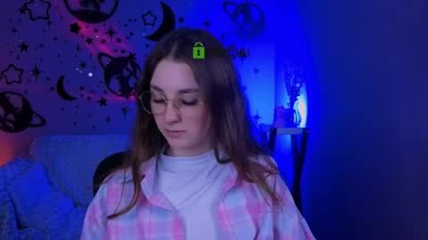 Snapshot of rosalie_swan3 chatting on 04/21/26, 07:17 Black Swan online show from 04/21/26, 07:17
