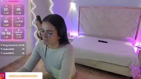 Snapshot of rosalind_tay chatting on 06/09/26, 11:49 ROSALIN online show from 06/09/26, 11:49