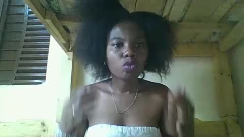 Rosalinda online show from 03/02/26, 02:25