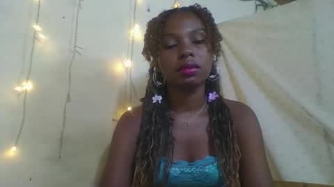 Snapshot of rosalinda933 chatting on 04/20/26, 11:13 Rosalinda online show from 04/20/26, 11:13