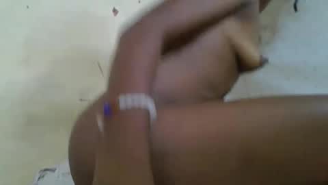 Snapshot of rosalinda933 chatting on 05/10/26, 04:23 Rosalinda online show from 05/10/26, 04:23