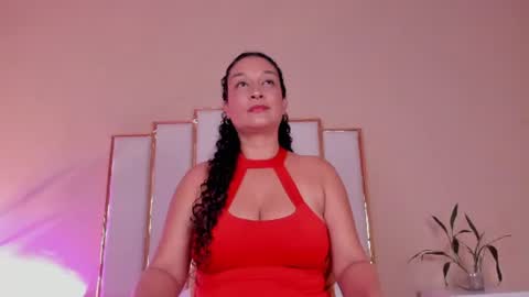 Snapshot of rosalinda_77 chatting on 06/14/26, 01:24 rosalinda_77 online show from 06/14/26, 01:24