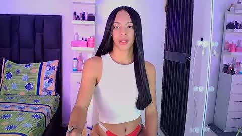 Snapshot of rosalindasexy chatting on 12/04/24, 11:57 Rosalinda online show from 12/04/24, 11:57