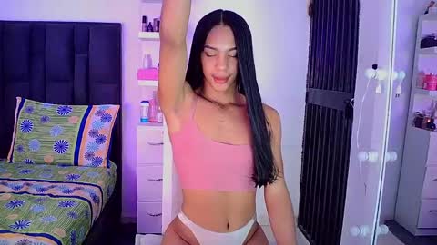 Snapshot of rosalindasexy chatting on 12/06/24, 02:28 Rosalinda online show from 12/06/24, 02:28