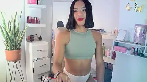 Snapshot of rosalindasexy chatting on 03/02/25, 06:59 Rosalinda online show from 03/02/25, 06:59