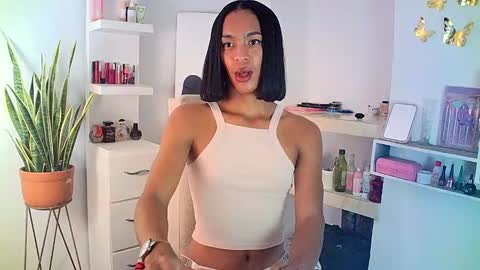 Snapshot of rosalindasexy chatting on 03/04/25, 05:42 Rosalinda online show from 03/04/25, 05:42