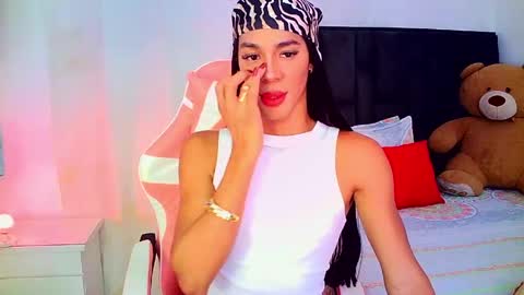 Rosalinda online show from 04/08/26, 02:55