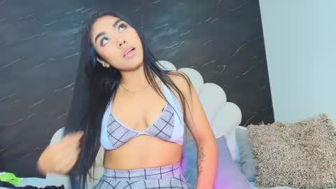 rosana_gomez online show from 05/27/26, 03:14