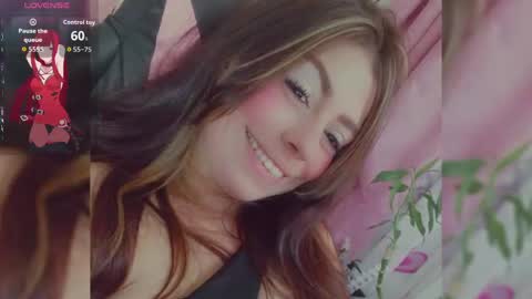 Snapshot of rosario_1996 chatting on 05/26/26, 10:50 rosario_1996 online show from 05/26/26, 10:50
