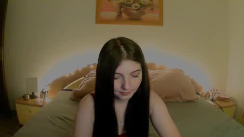 Snapshot of rose_2004 chatting on 01/26/25, 06:48 Rose online show from 01/26/25, 06:48
