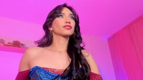 Rose Saenz online show from 11/19/25, 08:31