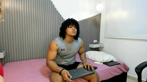 Snapshot of rose_bluet chatting on 05/05/26, 02:30 Rose online show from 05/05/26, 02:30