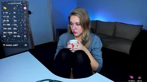 Rose but u can call me princess online show from 11/17/25, 08:14