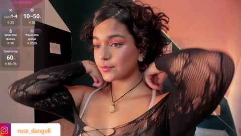 Rose online show from 02/01/25, 09:08