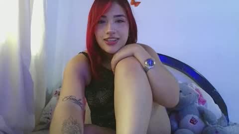 Snapshot of rose_elise chatting on 04/15/26, 09:15 rose_elise online show from 04/15/26, 09:15