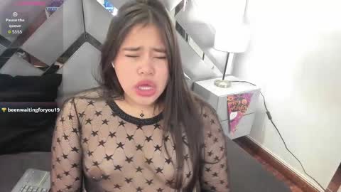 Rose 3 online show from 10/30/25, 05:57