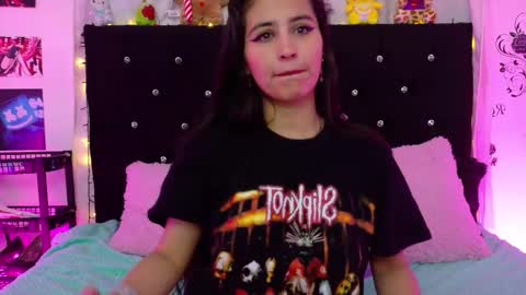 Rose online show from 12/21/25, 02:41