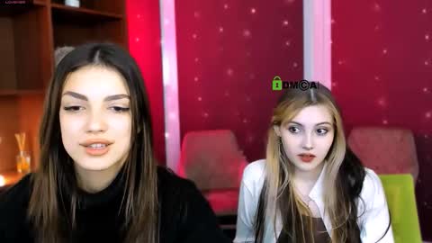 rose online show from 12/03/25, 12:14