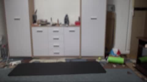 rosea_lune online show from 09/18/25, 06:10