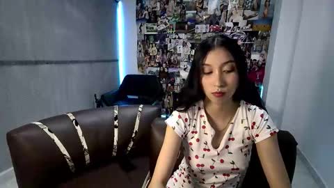 Rose Sins and Don Viktor online show from 10/21/25, 01:39