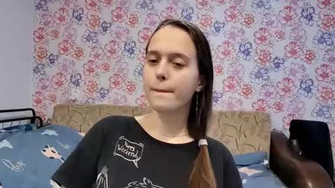 Sophie online show from 11/27/25, 01:40