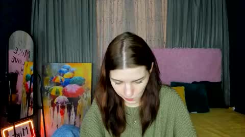 Snapshot of roseblanche2k chatting on 03/07/26, 03:09 Florin online show from 03/07/26, 03:09