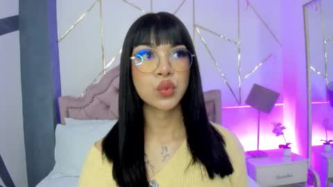 Rose online show from 01/20/25, 12:39