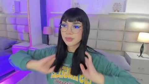 Rose online show from 02/15/25, 12:43