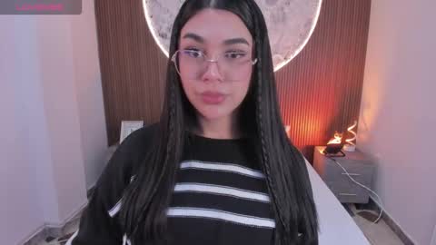 Rose online show from 01/12/26, 12:32