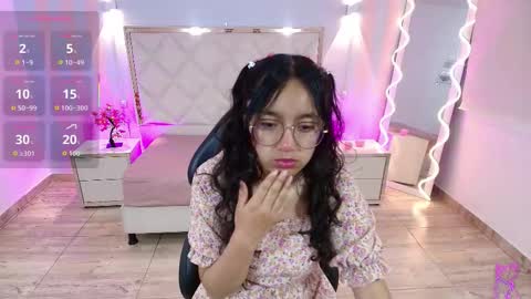 rosee_tay1 online show from 01/07/26, 11:56