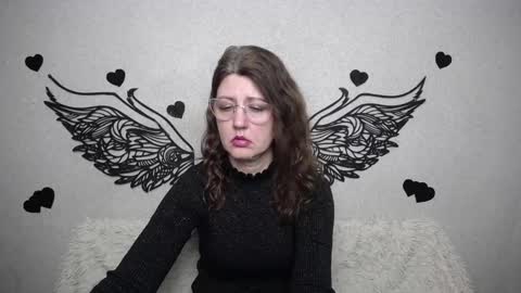 RoseHille online show from 03/19/26, 06:12