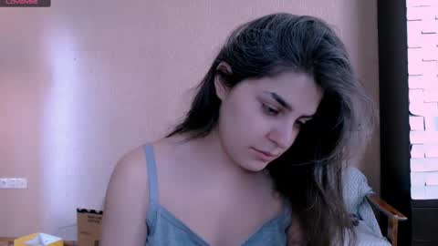 Rose online show from 11/21/25, 06:45