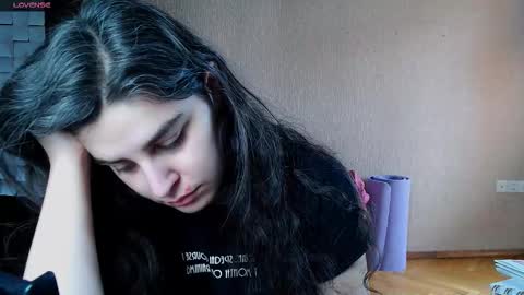 Rose online show from 02/10/26, 11:03