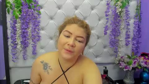 Julieta online show from 09/12/25, 12:27