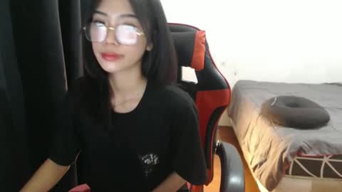 rosemae07 online show from 09/10/25, 07:52