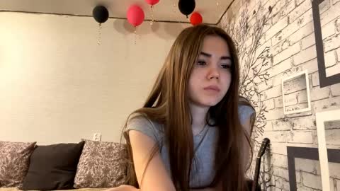 Snapshot of rosenamohmed chatting on 04/10/26, 04:28 Rosa online show from 04/10/26, 04:28