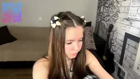 Snapshot of rosenamohmed chatting on 04/30/26, 03:57 Rosa online show from 04/30/26, 03:57