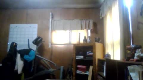 Lost4gain online show from 10/19/25, 03:01