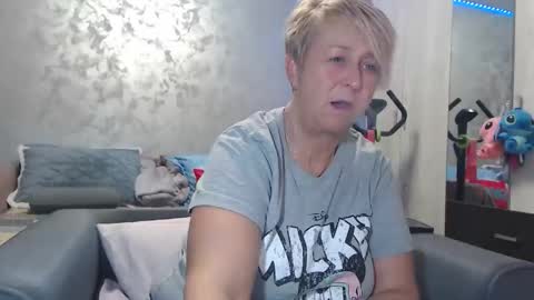 Lovepinklilly online show from 03/03/26, 05:52